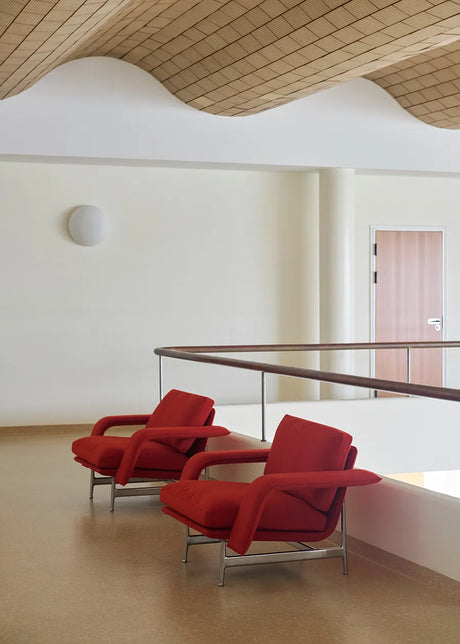 Meantime AV29 Lounge Chair från &Tradition - Fiord 0571 / Polerad aluminium - Jacobsen Plus