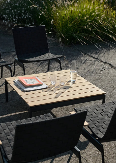 Ville AV44 Loungestol från &Tradition - Brons Green - Jacobsen Plus