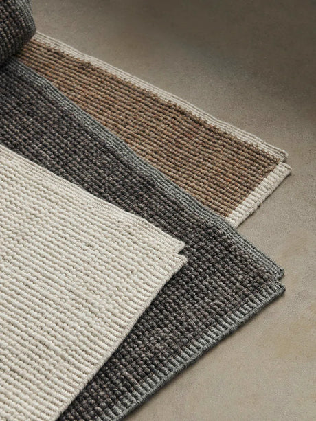 Collect Matta SC84, 170 x 240 cm från &Tradition - Camel - Jacobsen Plus