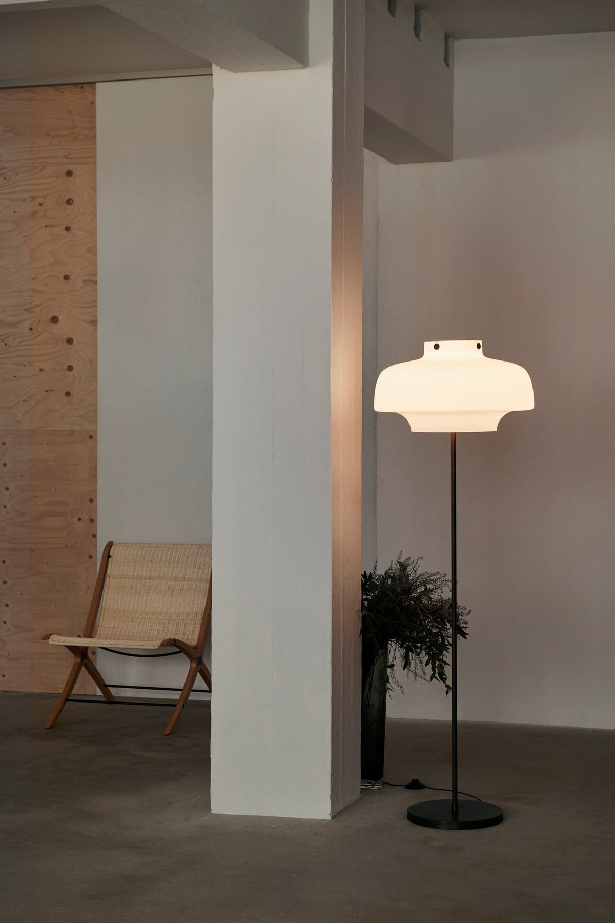 Copenhagen Golvlampa från &Tradition - 2 - Jacobsen Plus
