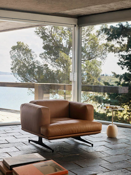 Inland AV21 Loungestol från &Tradition - Clay 0011 - Jacobsen Plus