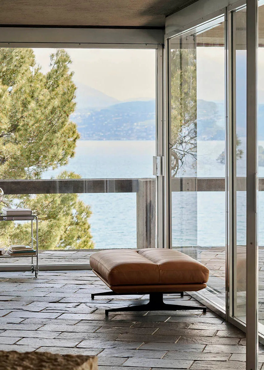 Inland AV32 Pouf från &Tradition