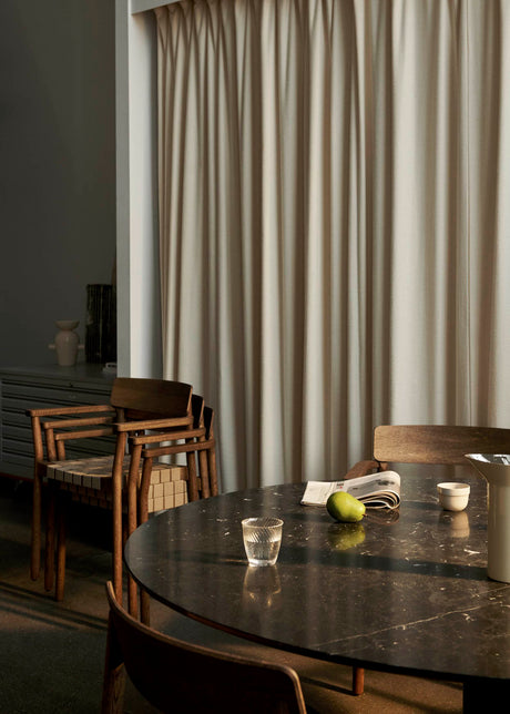 In Between Bord SK20, svart underrede från &tradition - Nero Marquina - Jacobsen Plus