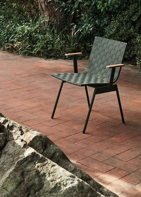 Ville AV34 Trädgårdsstol från &Tradition - Brons Green - Jacobsen Plus