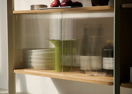 Rombe, Konfiguration C från &Tradition - Alabaster w. Alabaster shelves - Jacobsen Plus