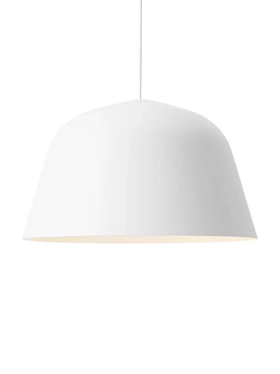 Ambit Pendellampa, Ø 55 cm från Muuto - White - Jacobsen Plus