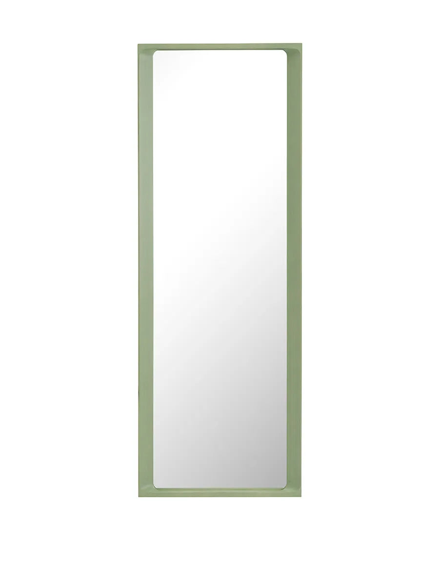 Arced Mirror, 170x61 från Muuto - Light green - Jacobsen Plus
