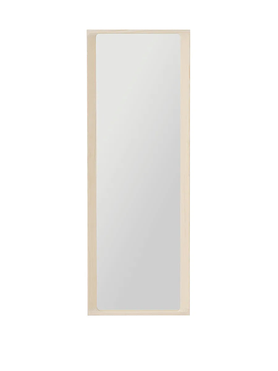 Arced Mirror, 170x61 från Muuto - Spruce - Jacobsen Plus