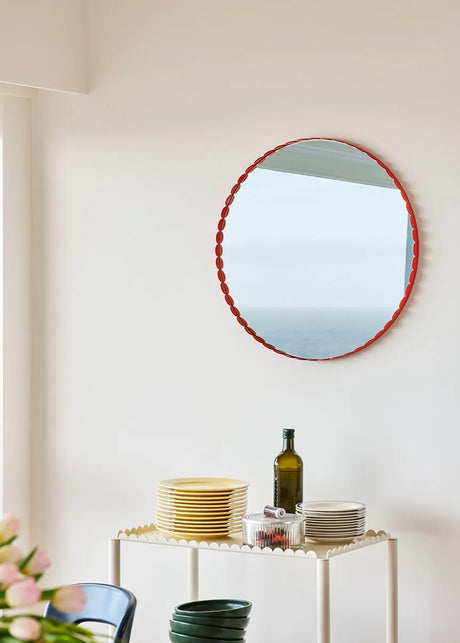 Arcs Mirror Round, röd från Hay - 2 - Jacobsen Plus