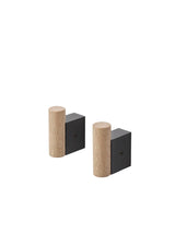 Attach Coat Hooks, 2 st. från Muuto - Black - oak - Jacobsen Plus