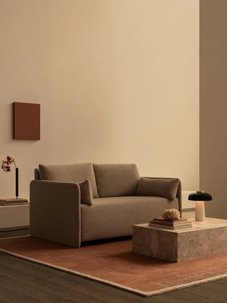 Offset 2-sits bäddsoffa från Audo Copenhagen - Audo Bouclé 02 - Jacobsen Plus