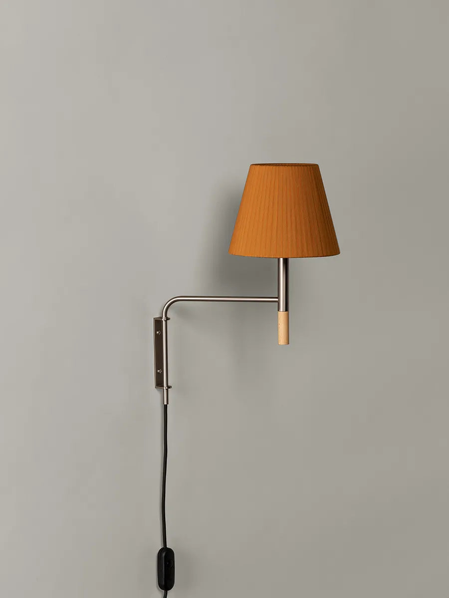 BC1 Vägglampa från Santa and Cole - 27 - Jacobsen Plus