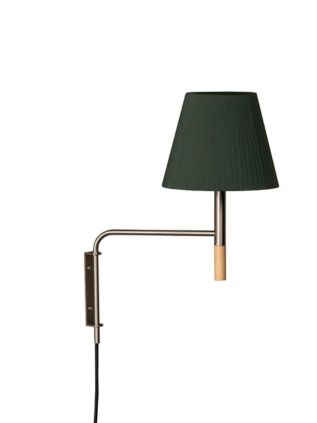 BC1 Vägglampa från Santa and Cole - Stitched beige parchment - Jacobsen Plus