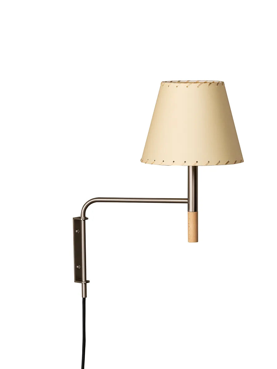 BC1 Vägglampa från Santa and Cole - 1 - Jacobsen Plus