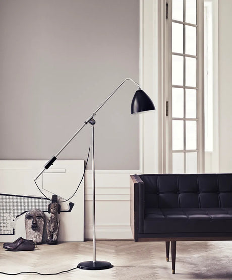 Bestlite BL4 Golvlampa från GUBI - Svart-krom - Jacobsen Plus