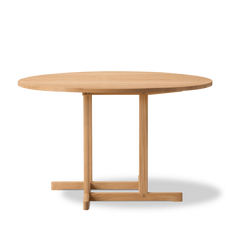 BM80 Shaker matbord, runt av Børge Mogensen