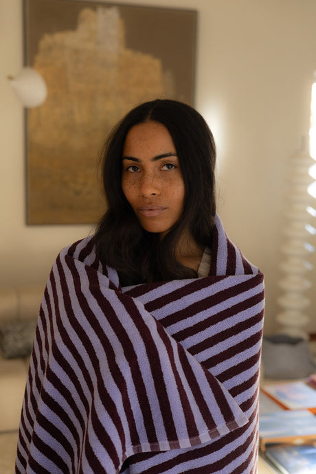 Bongusta - Naram handduk, Vinröd & lavendelblå - 30 x 50 cm - Jacobsen Plus