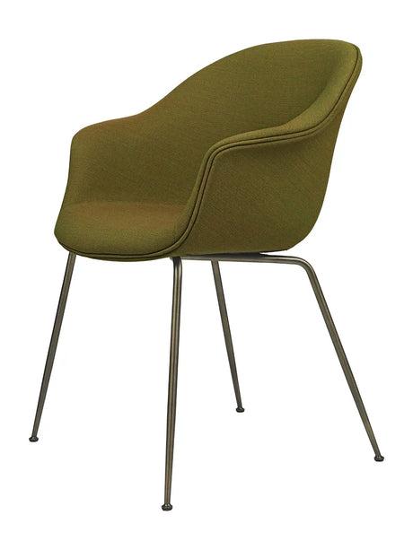 Bat Matstol, helklädd från GUBI - Prisgruppe 1 / Conic base / Black base - Jacobsen Plus
