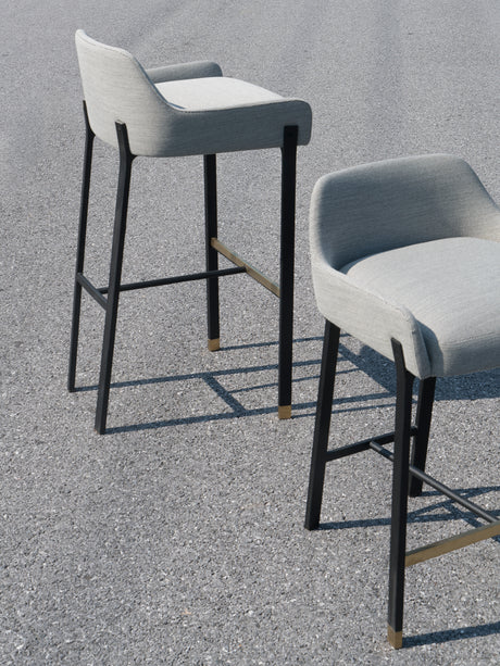 Blink Bar Stool SH750 Steelcut Trio 124 HR Svart sand/guld från Stellar Works - 3 - Jacobsen Plus