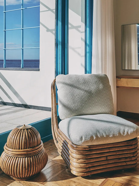 Bohemian 72 Lounge Chair från GUBI - Dedar Chevron 002 - Jacobsen Plus