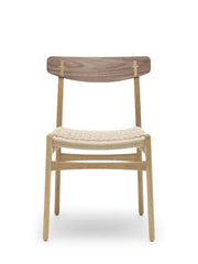 CH23 Matstol, ek/valnötsolja av Hans J. Wegner