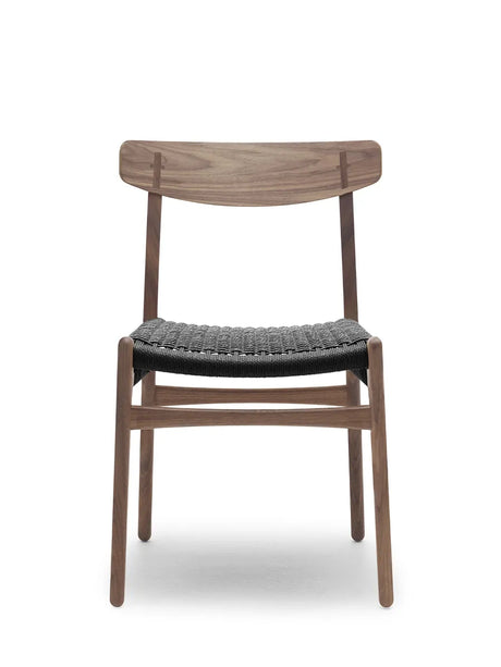 CH23 Matstol, valnöt oljad med svart flätning av Hans J. Wegner - Jacobsen Plus