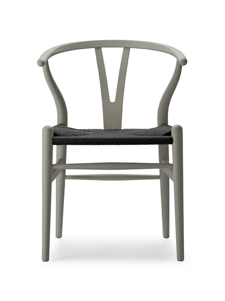 Y-stol CH24 Soft Clay med svart flätverk av Hans J. Wegner - Jacobsen Plus