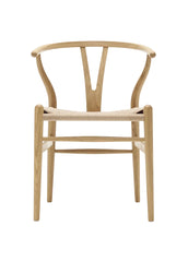 Y-stol CH24, Ek lackerad av Hans J. Wegner