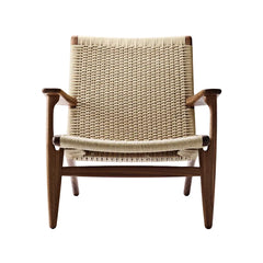 CH25 Loungestol, valnötsolja av Hans J. Wegner