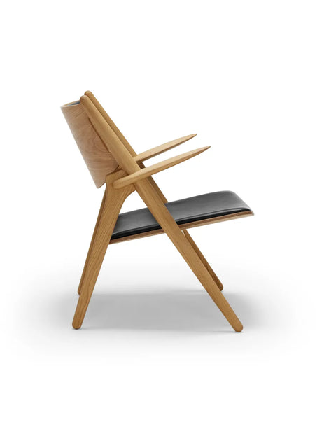 CH28 av Hans J. Wegner - Ek-lædergruppe A / Lak - Jacobsen Plus