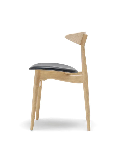 CH33 Stolen av Hans J. Wegner - Bok / Stofgruppe 1 / Såpa - Jacobsen Plus