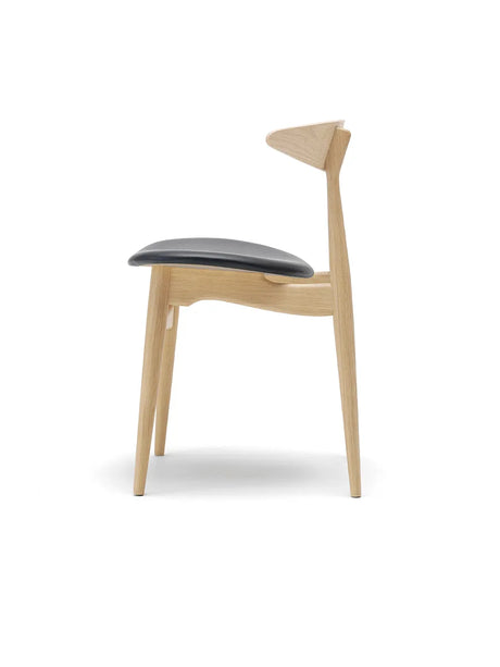 CH33 Stol, såpbehandlad ek/svart läder av Hans J. Wegner - 4 - Jacobsen Plus