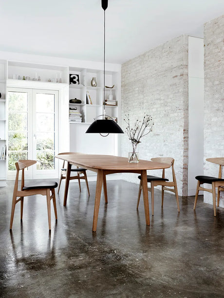 CH33 Stolen av Hans J. Wegner - Bok / Stofgruppe 1 / Såpa - Jacobsen Plus