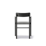 Post Matstol svartlackerad ek, sitsklädd omni 301 svart läder från Fredericia Furniture - 3 - Jacobsen Plus