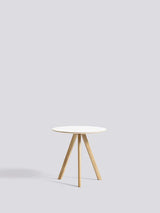 Copenhague CPH20 Soffbord, Ø50 cm från Hay - Lackerad eg / Vit laminat - Jacobsen Plus