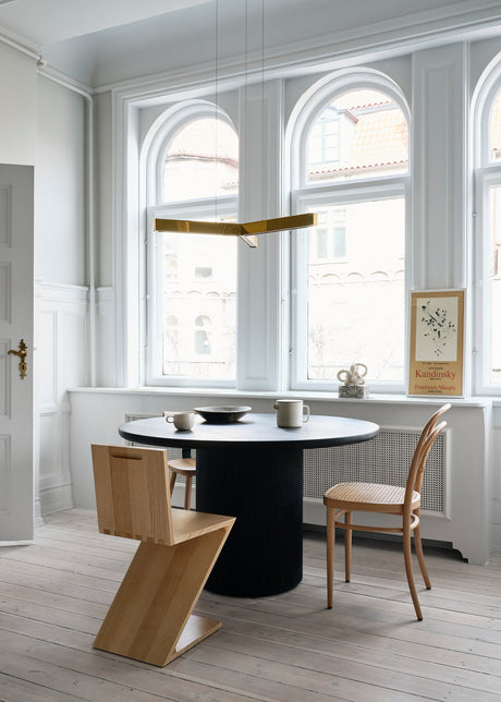 Y Model pendel från Anour - Brunerad messing - Jacobsen Plus