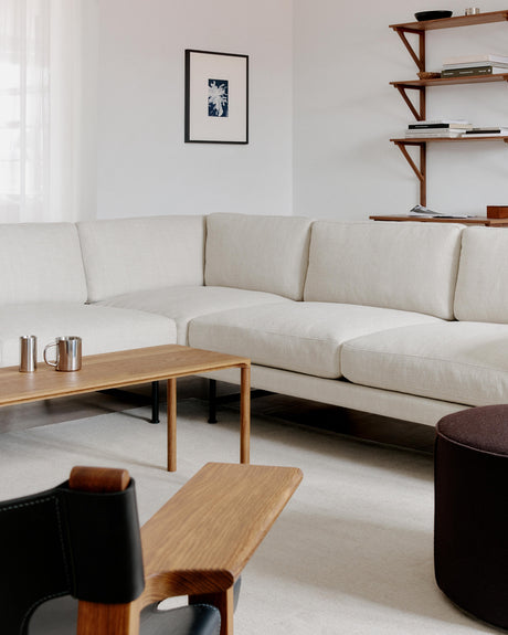 Piloti Wood soffbord, 120x39, H:35 cm av Hugo Passos - Ek ljus olie - Jacobsen Plus