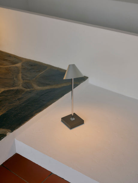 Santa & Cole - Gira Mini, portabel bordslampa - Naturligt aluminium - Jacobsen Plus
