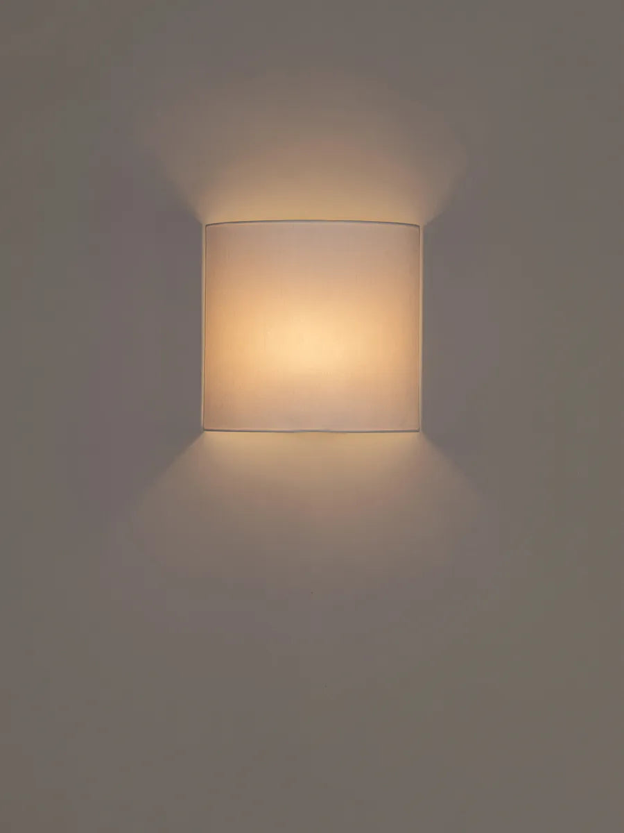 Comodín Cuadrado Vägglampa från Santa and Cole - 12 - Jacobsen Plus