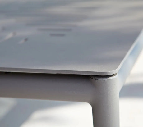 Conic Soffbord från Cane-line - Lava grey - Jacobsen Plus
