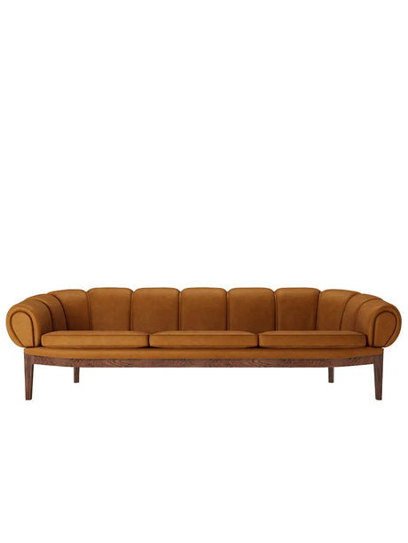 Croissant Soffa 3-sits, läder från GUBI - Prisgruppe 3 / Massiv olieret egetræ - Jacobsen Plus