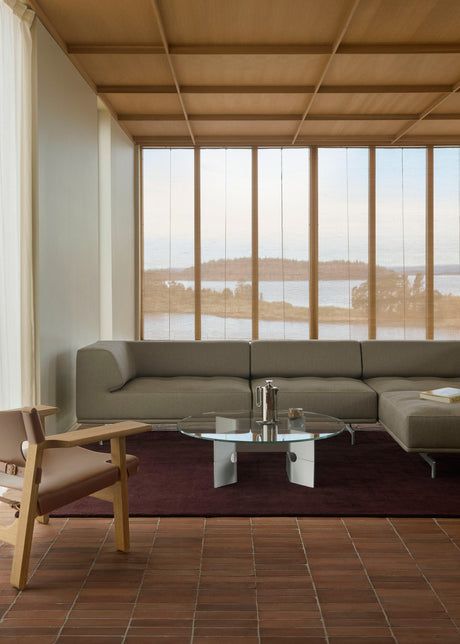Delphi 450H, 3-sitsig open end och schäslong från Fredericia Furniture - Keiga 0762 / borstat aluminium - Jacobsen Plus
