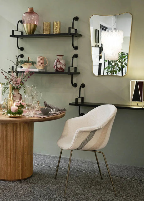 Démon 1 Shelf från GUBI - L: 215 cm / Sortbejdset ask - Jacobsen Plus