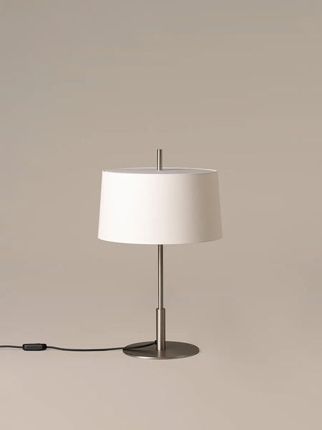 Diana Menor Bordslampa från Santa and Cole - White - Jacobsen Plus