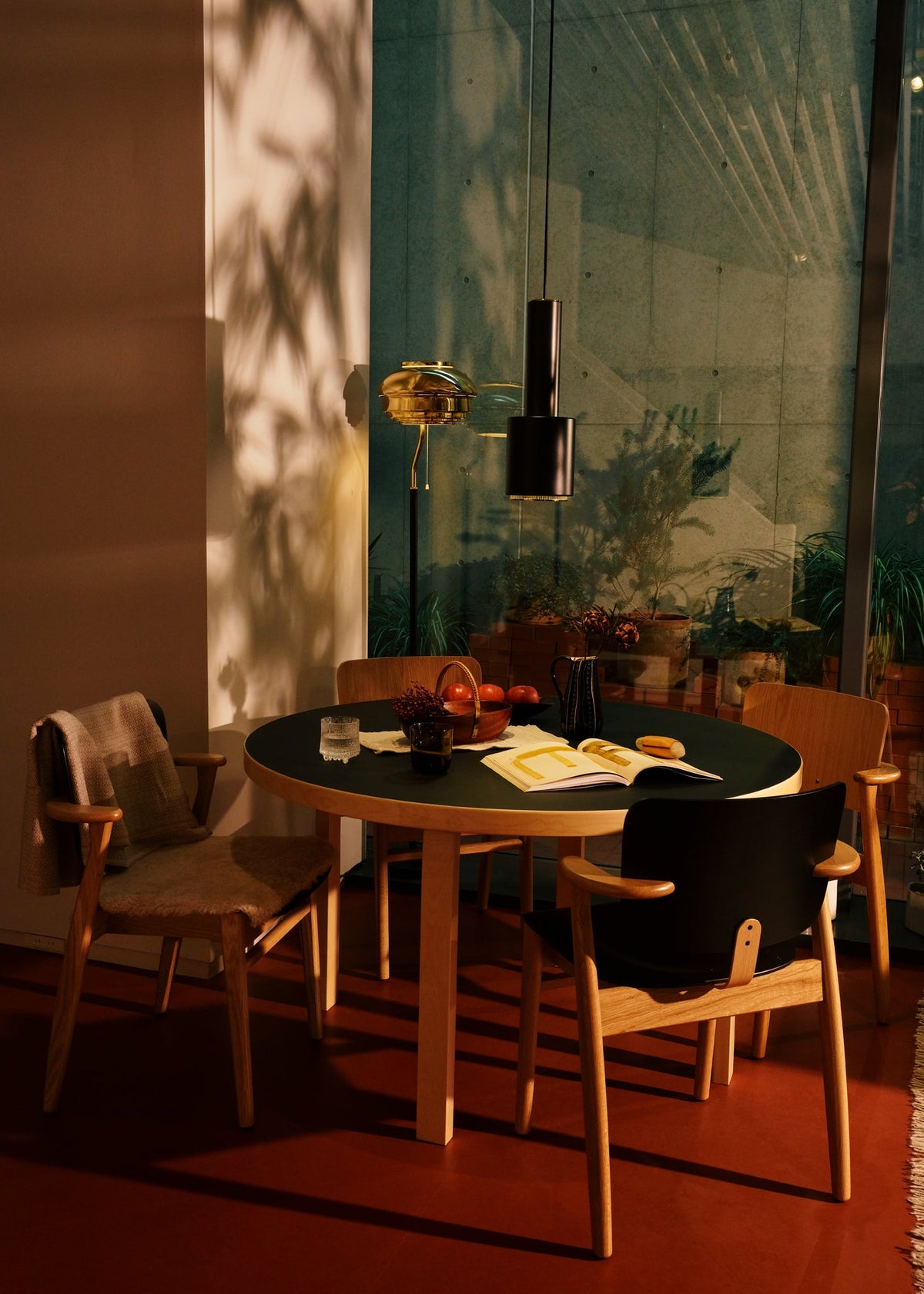 Domus-stol från Artek - 1 - Jacobsen Plus