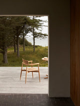 E008 Embrace Trädgårdsstol från Carl Hansen & Søn - 2 - Jacobsen Plus
