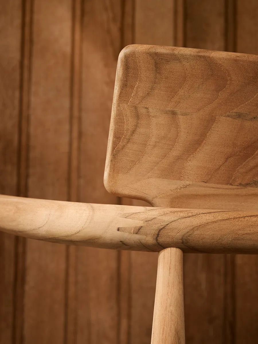 E008 Embrace Trädgårdsstol från Carl Hansen & Søn - 4 - Jacobsen Plus