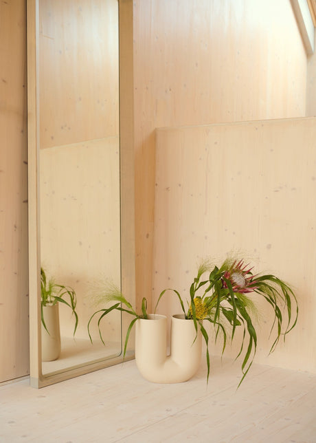 Kink Vas H 39 cm, sand från Muuto - 2 - Jacobsen Plus