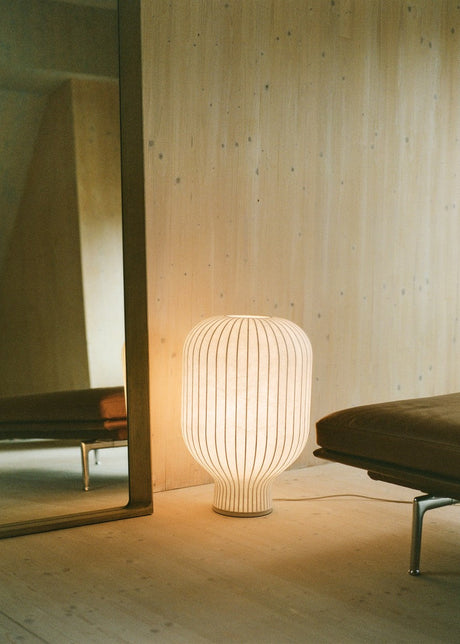 Strand Bordslampa Stor från Muuto - 2 - Jacobsen Plus
