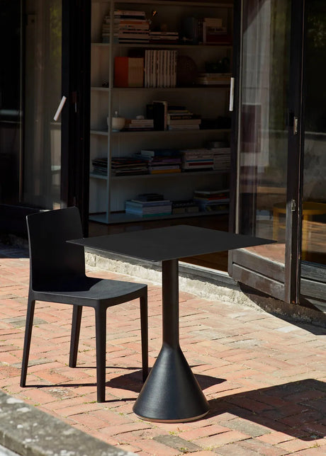Palissade Cone-bord från HAY - L: 65 x B: 65 x H:74 cm / Anthracite - Jacobsen Plus